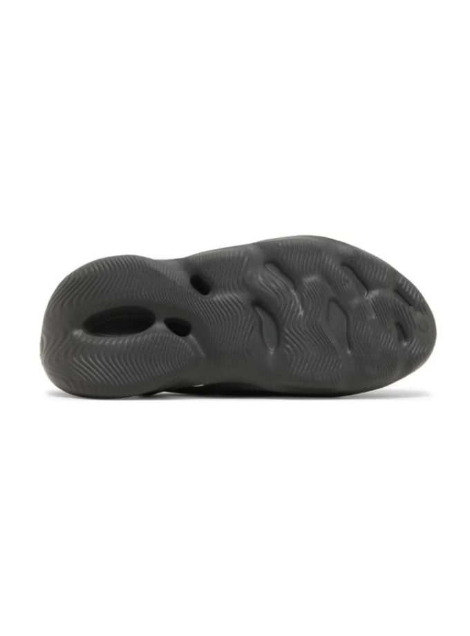 Yeezy Foam RNR Carbon