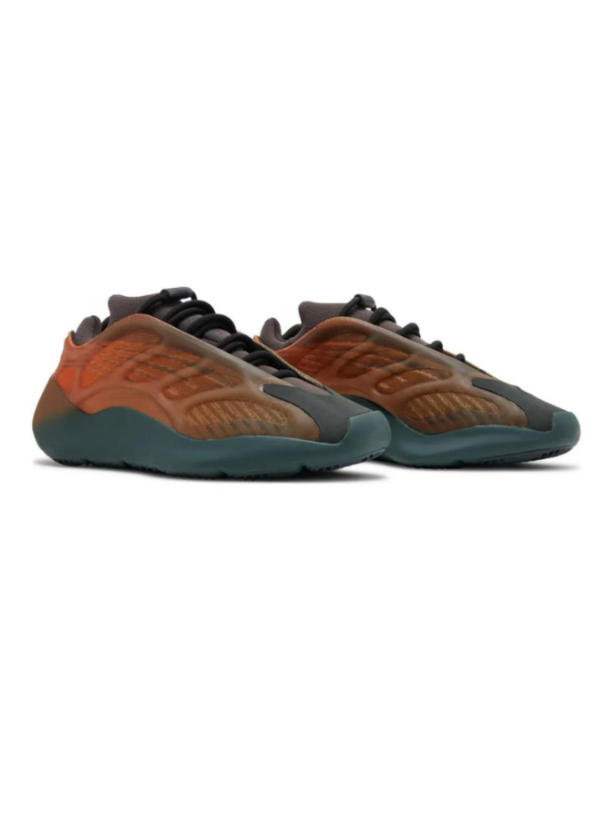 Yeezy Boost 700 V3 Copper Fade