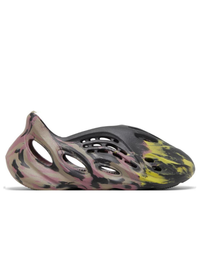 Yeezy Foam RNR MX Carbon