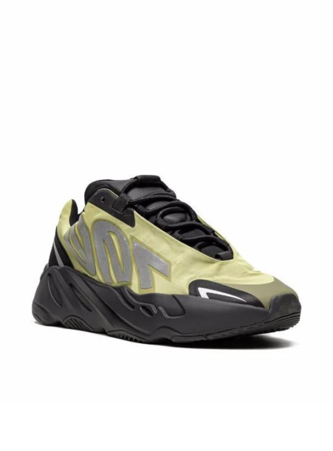 Yeezy Boost 700 MNVN Resin